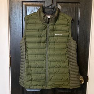 Olive Green Columbia Down Vest XL